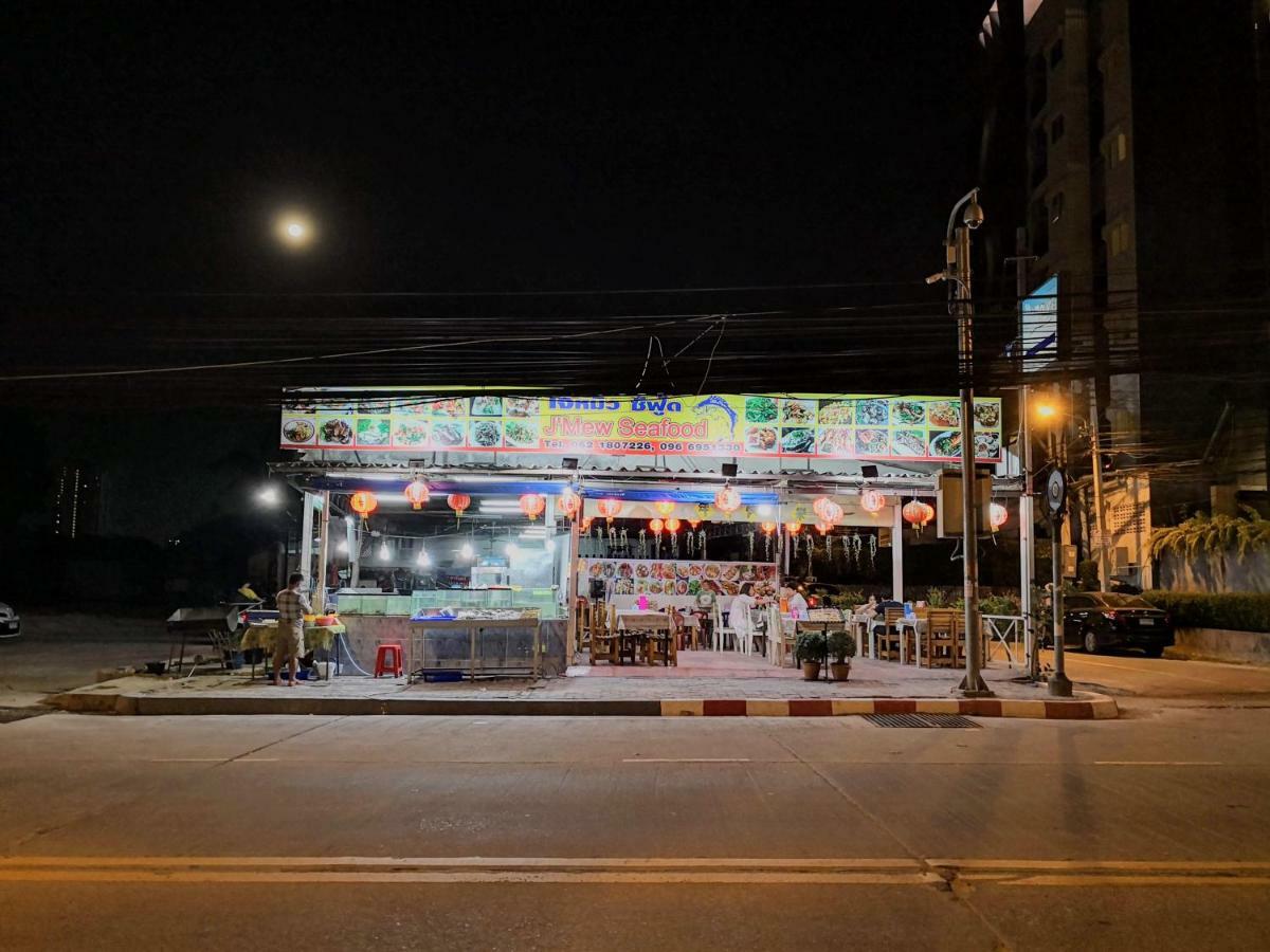Asleep By Lantana Hostel Pattaya Exterior photo